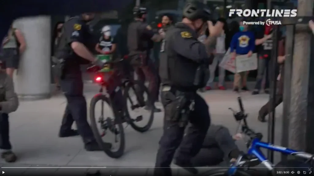 Blutige Krawalle vor TPUSA-Veranstaltung in Berkeley