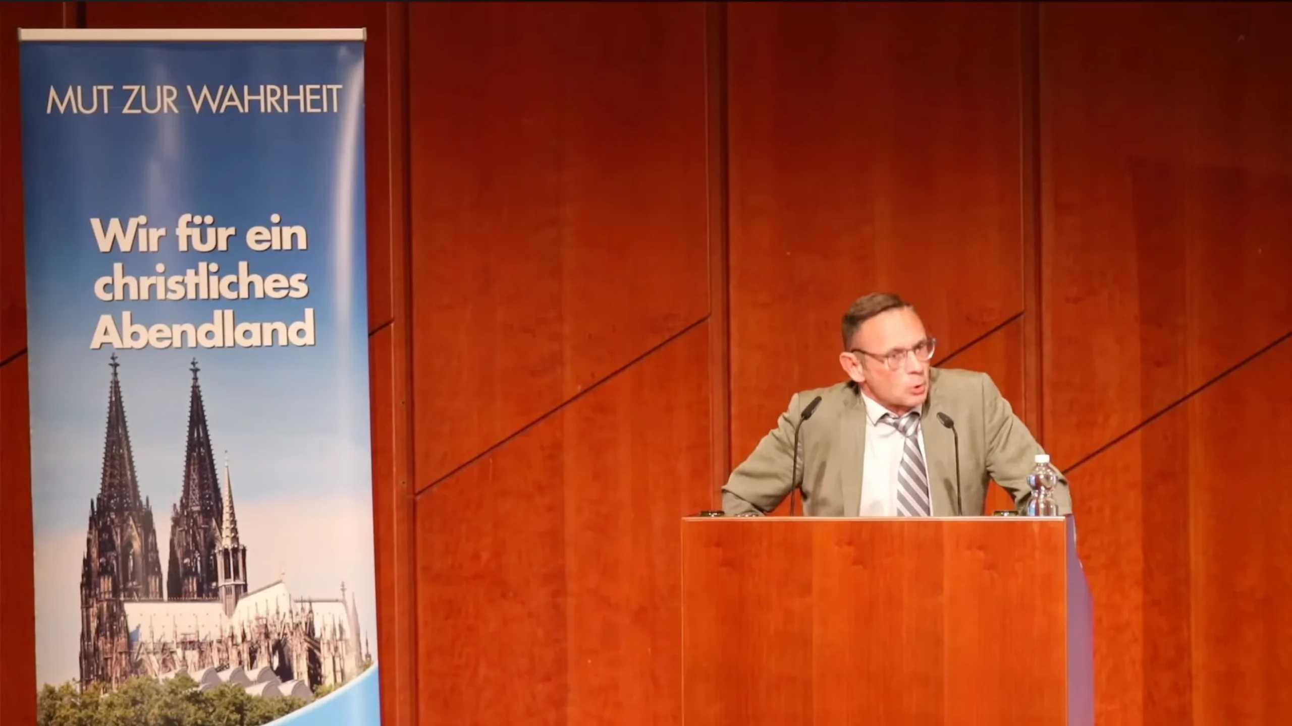 Die letzte Chance Europas – Dr. Berger ruft zur Rückbesinnung auf christliche Werte auf